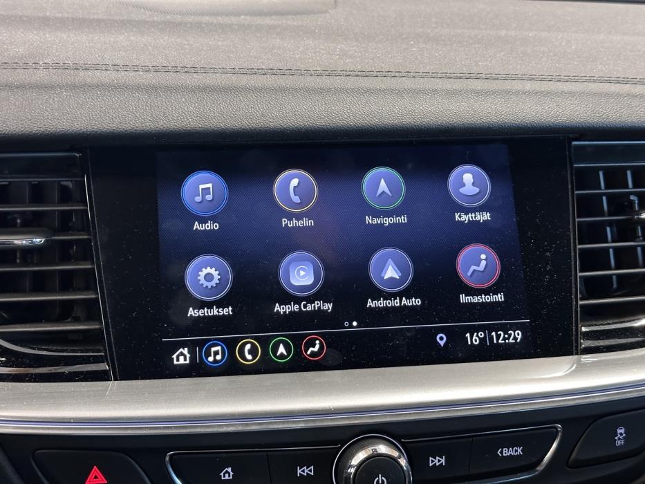OPEL Insignia 2021