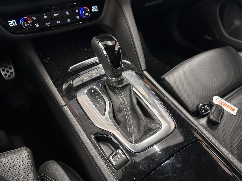 OPEL Insignia 2021
