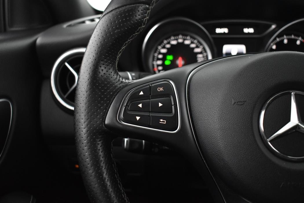 MERCEDES-BENZ CLA 2018