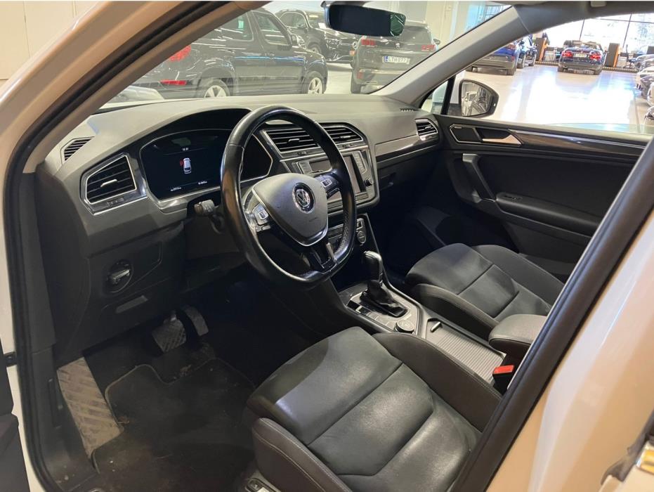 VOLKSWAGEN Tiguan 2017