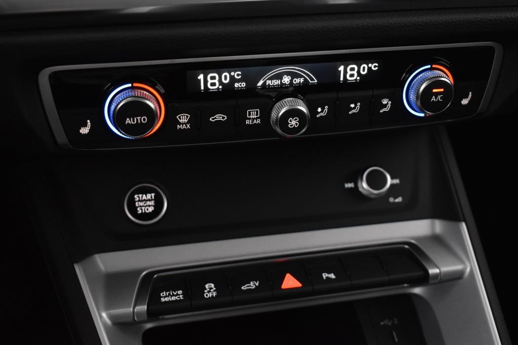 AUDI Q3 2023