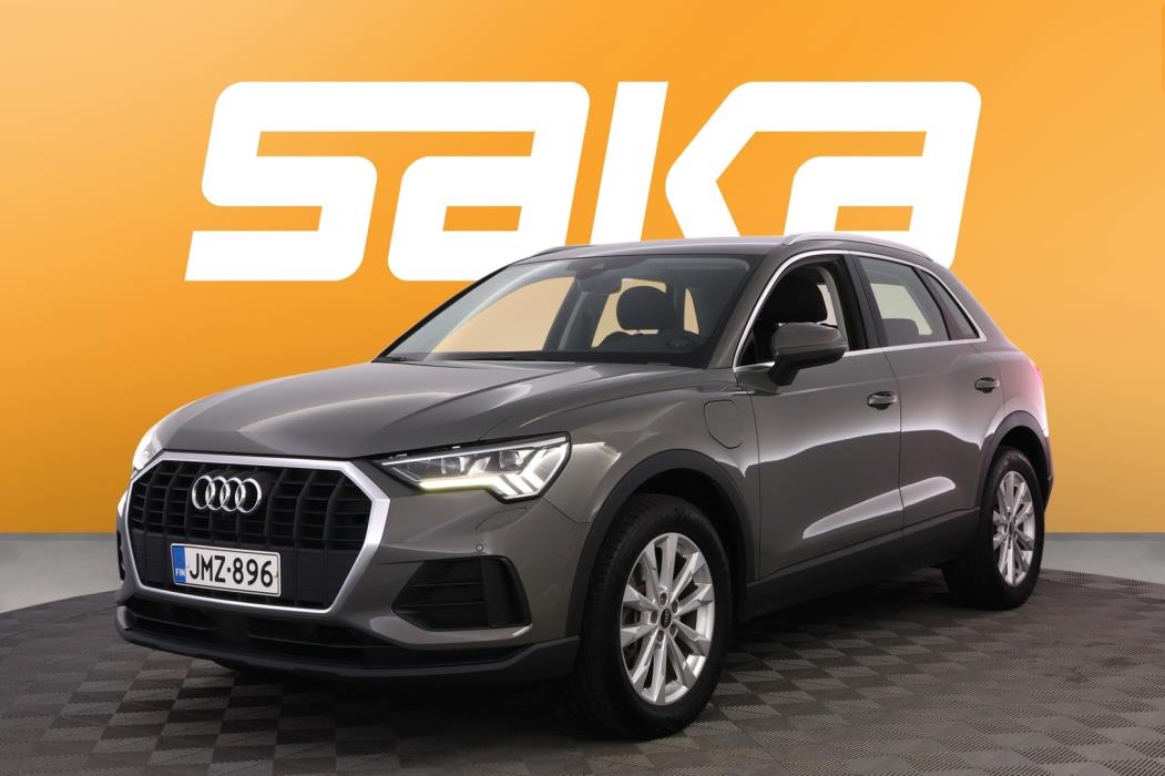 AUDI Q3 2023