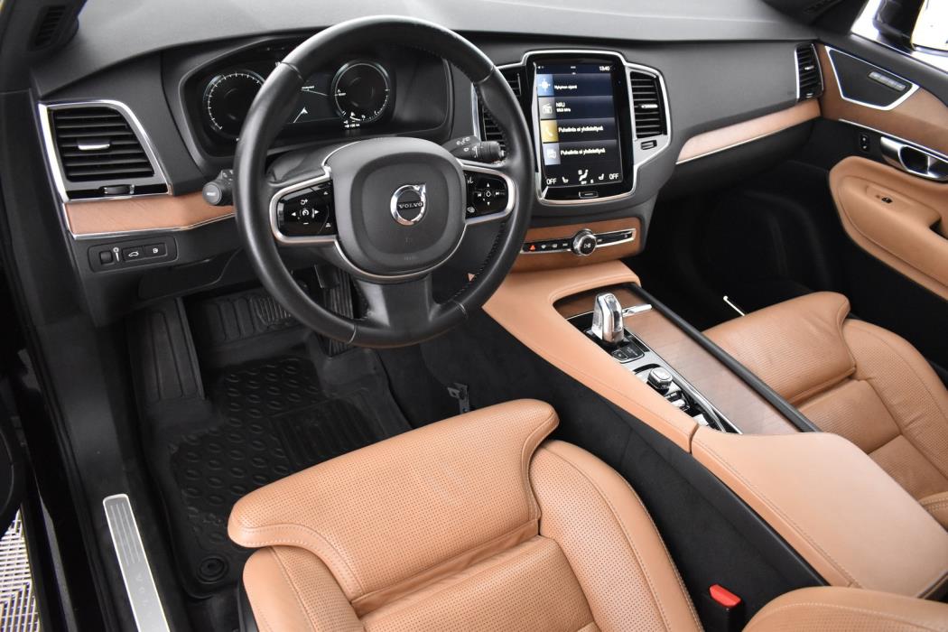 VOLVO XC90 2017