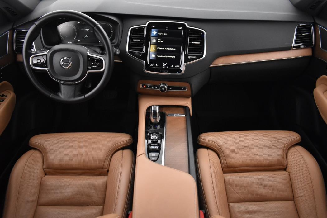 VOLVO XC90 2017