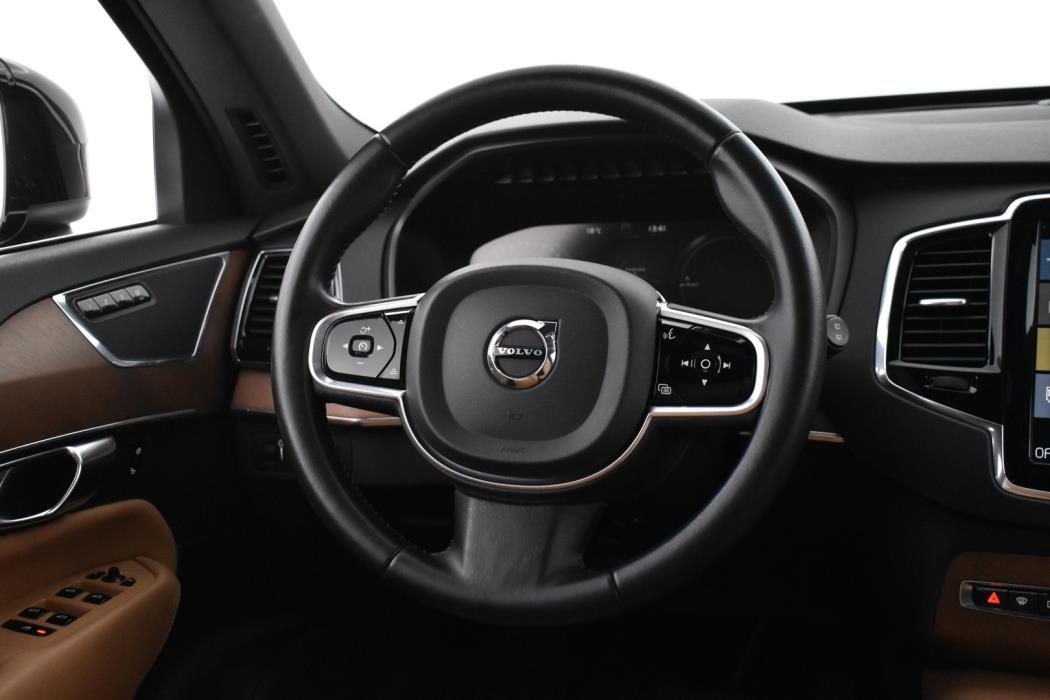 VOLVO XC90 2017