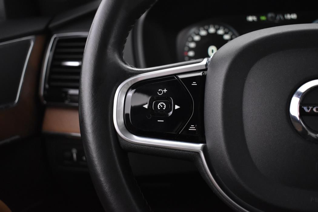 VOLVO XC90 2017
