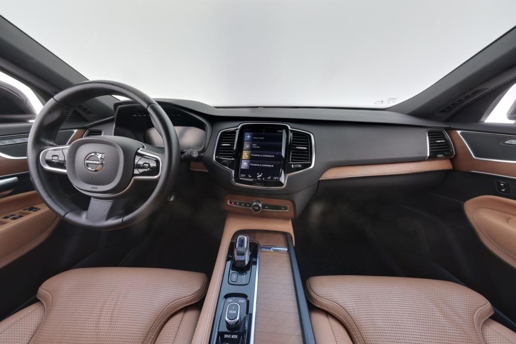 VOLVO XC90 2017