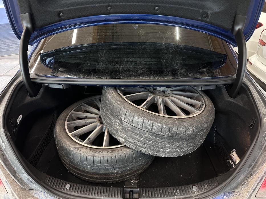 MERCEDES-BENZ C 2017