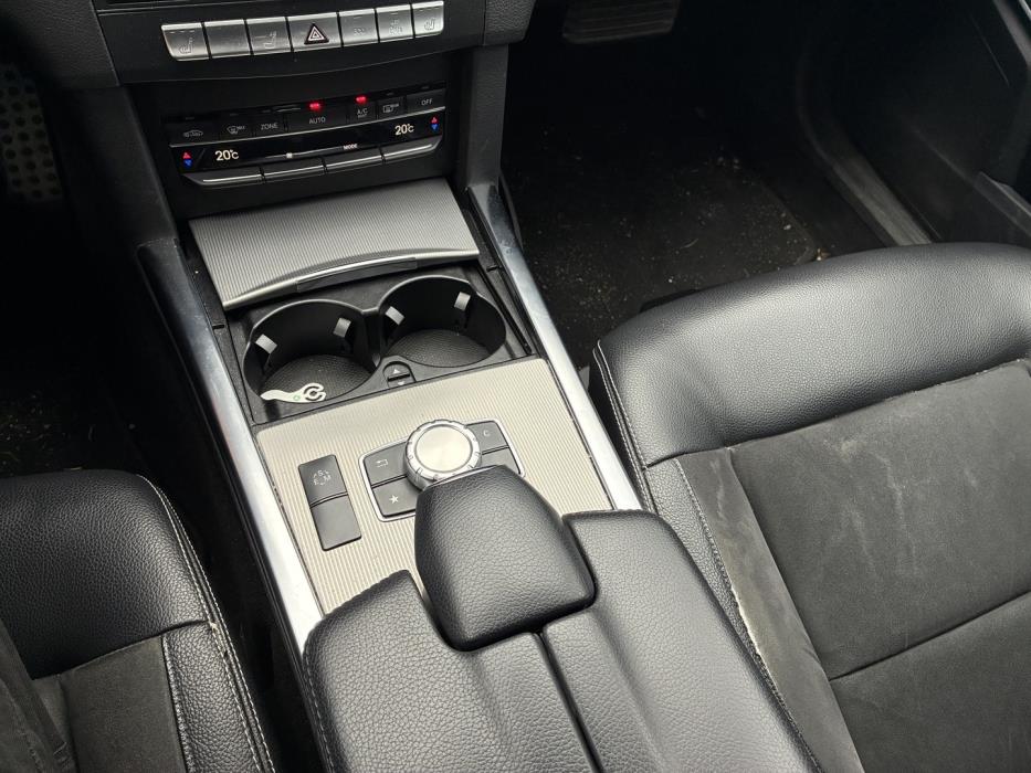 MERCEDES-BENZ E 2013