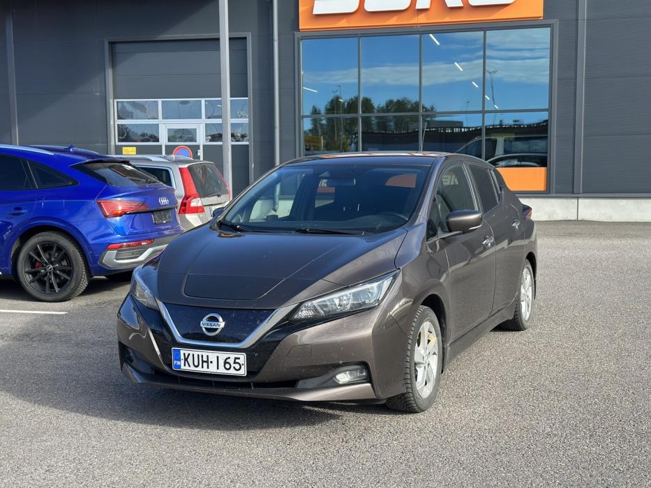 NISSAN Leaf 2021