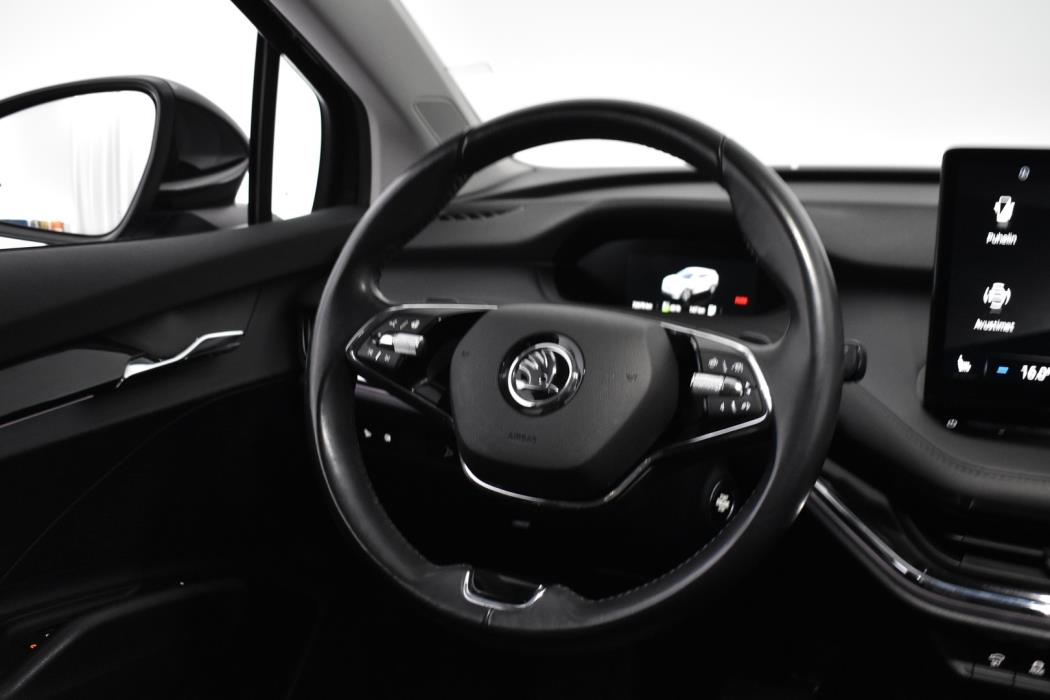 SKODA Enyaq 2022