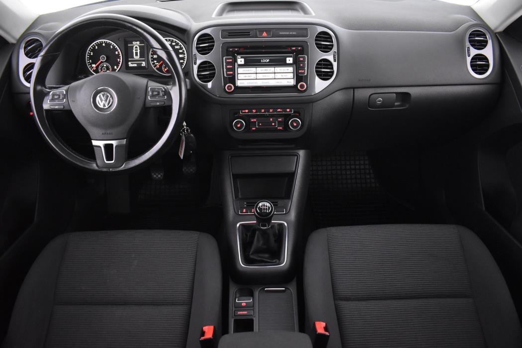 VOLKSWAGEN Tiguan 2013