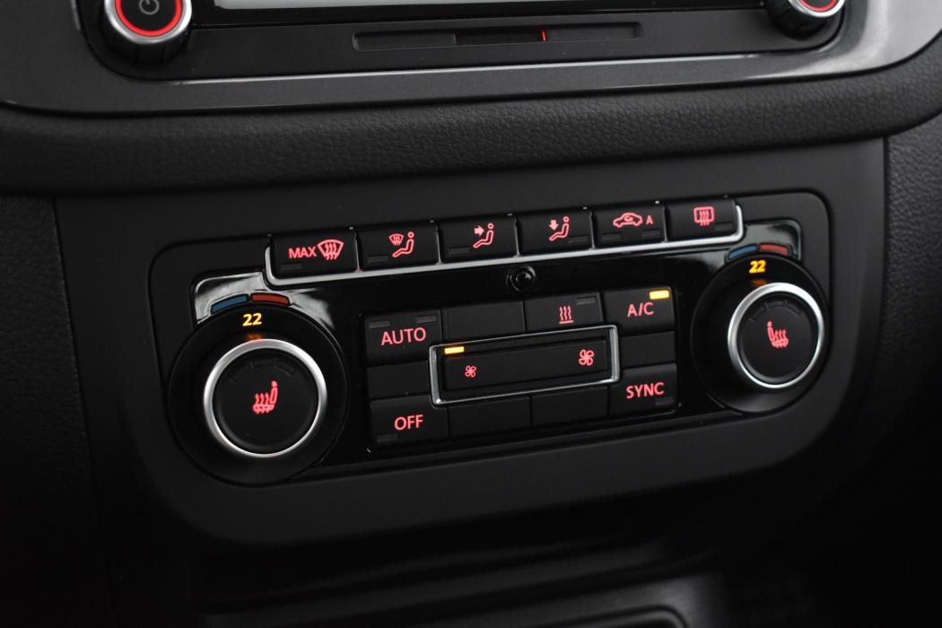 VOLKSWAGEN Tiguan 2013
