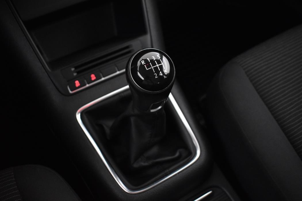 VOLKSWAGEN Tiguan 2013