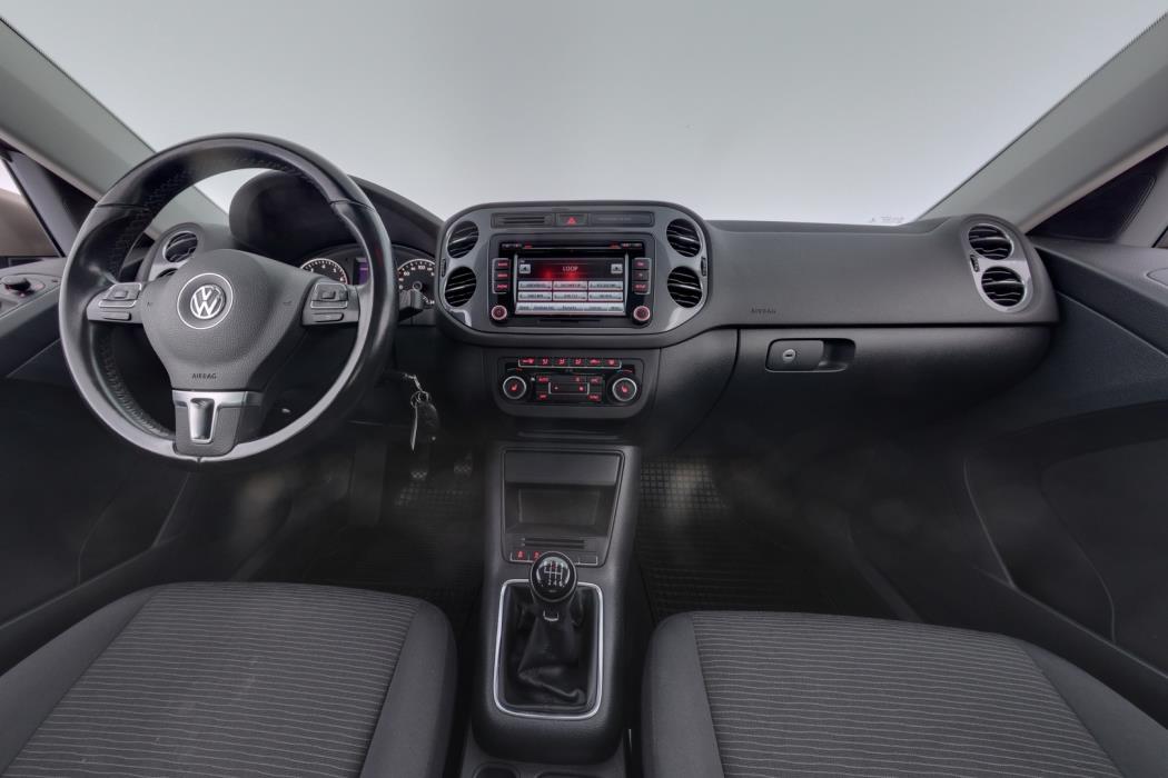 VOLKSWAGEN Tiguan 2013