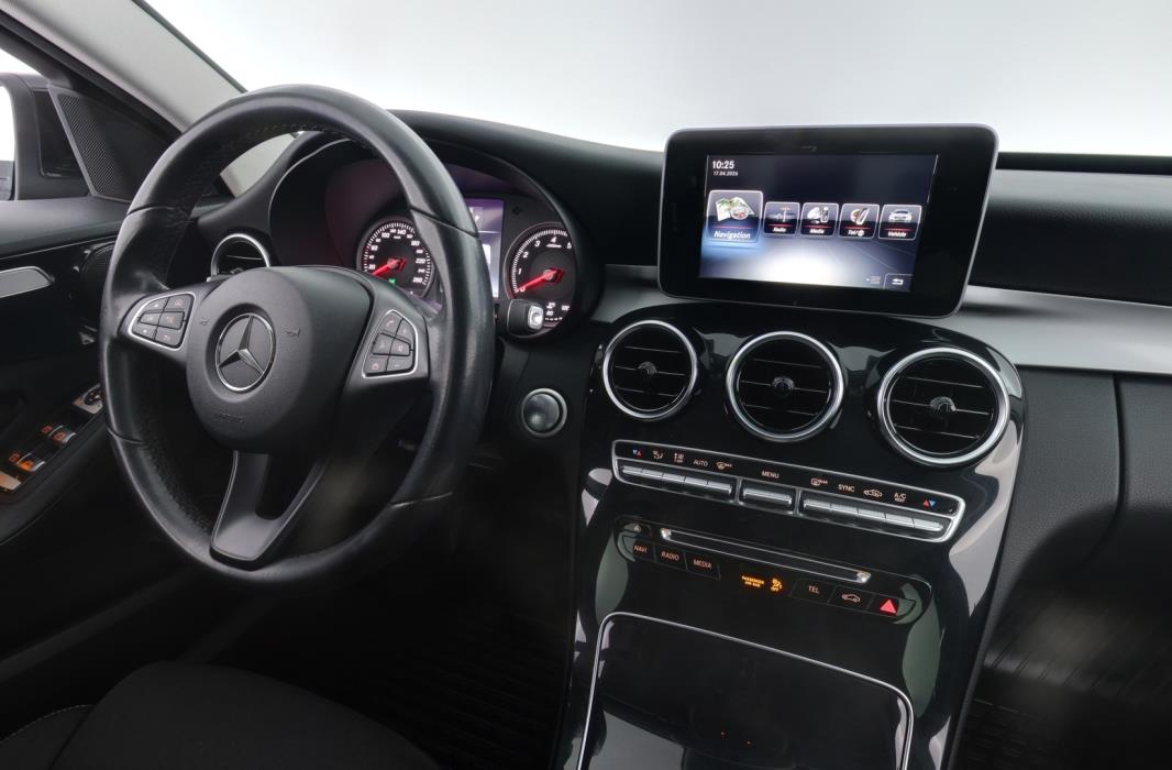 MERCEDES-BENZ C 2017