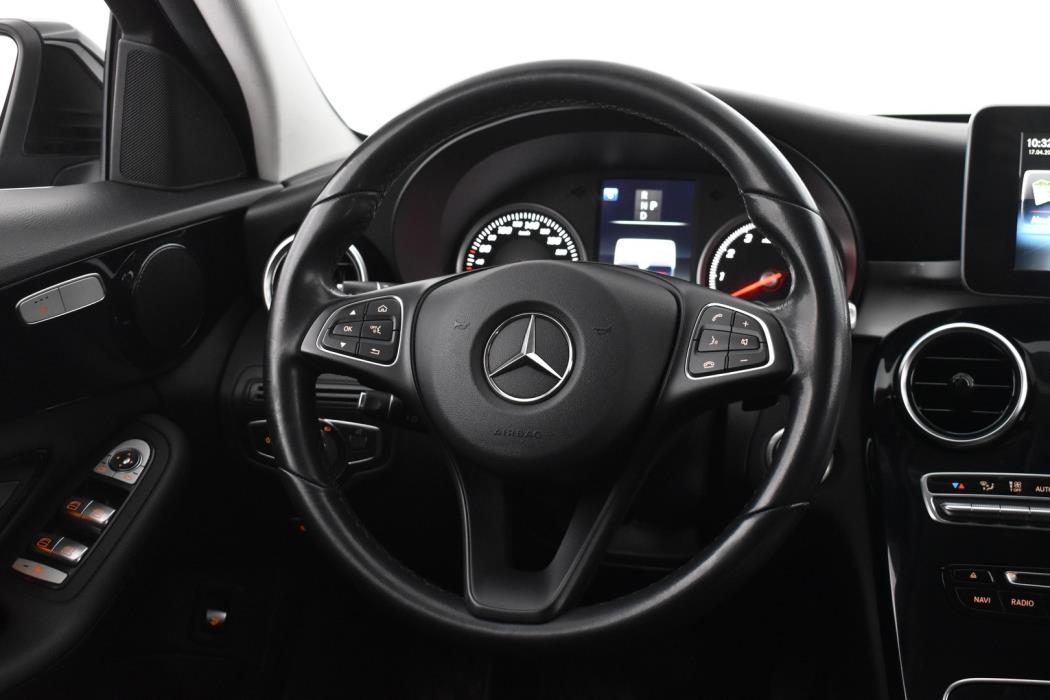 MERCEDES-BENZ C 2017