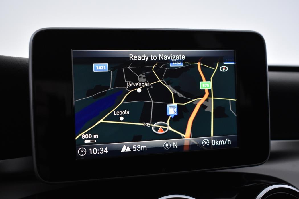 MERCEDES-BENZ C 2017