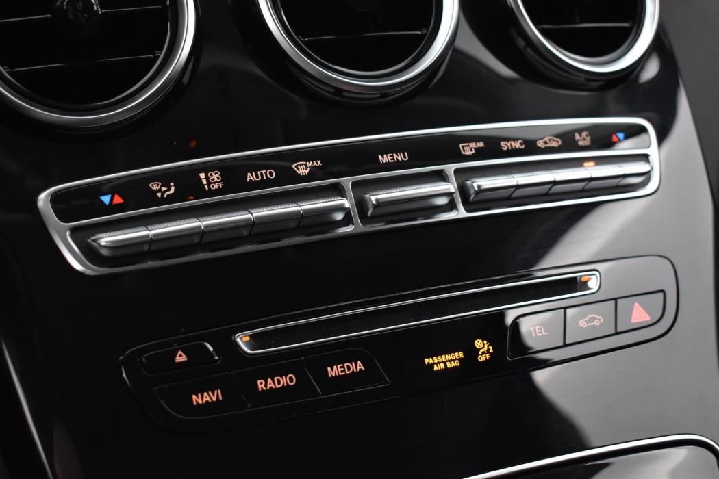 MERCEDES-BENZ C 2017