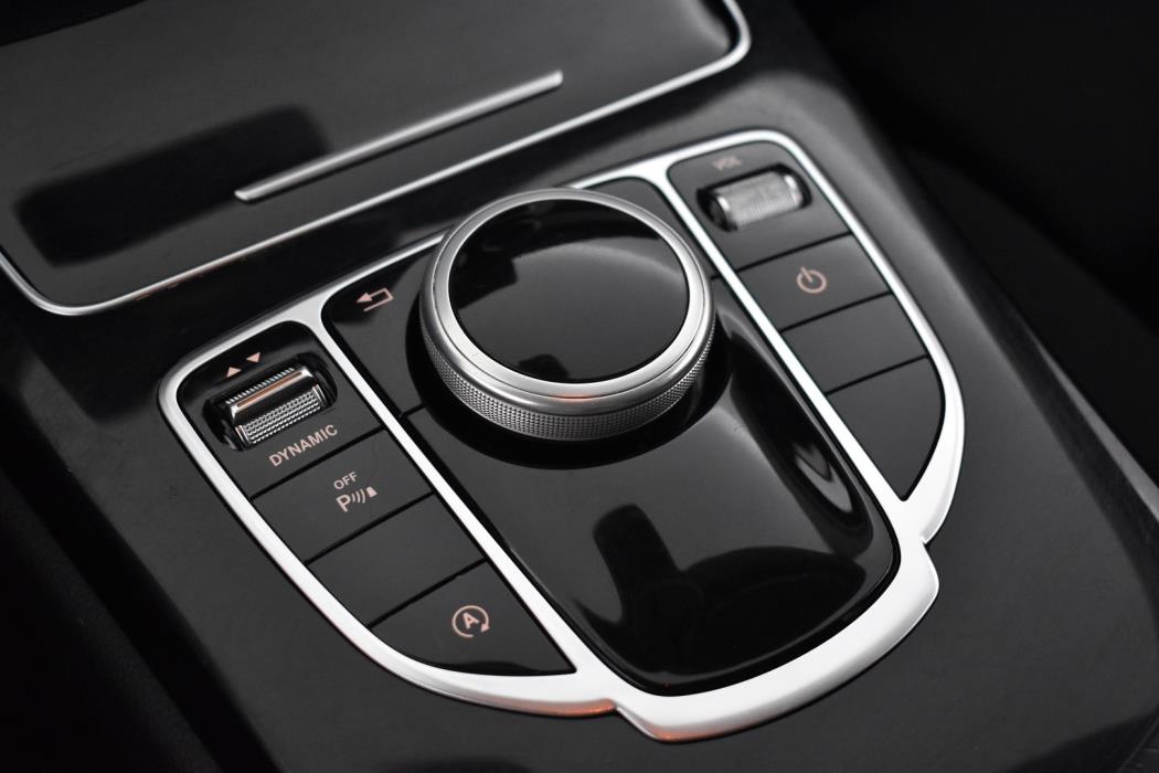 MERCEDES-BENZ C 2017