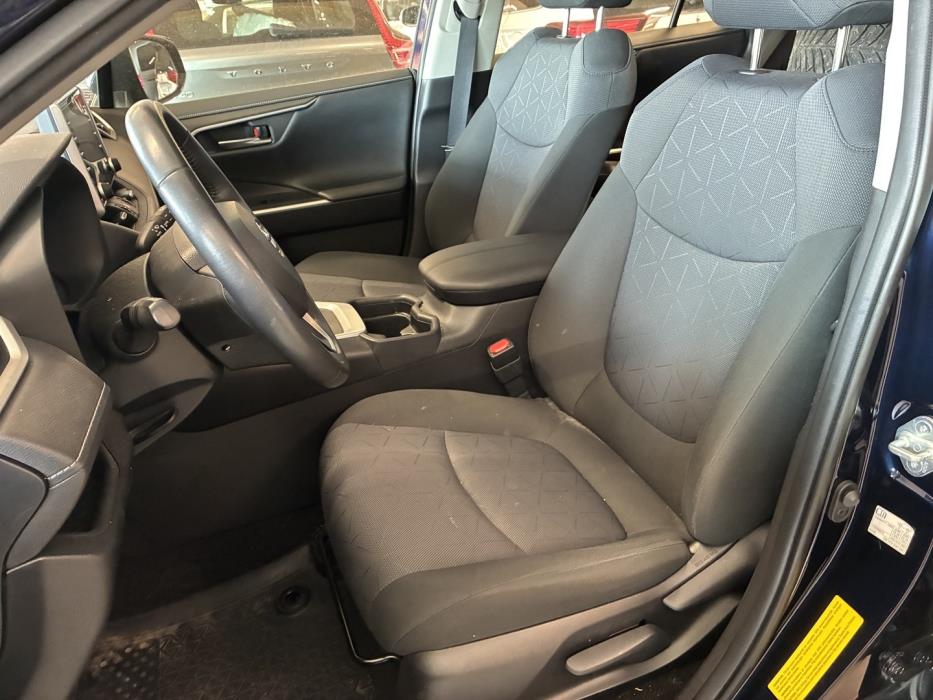 TOYOTA RAV4 2020