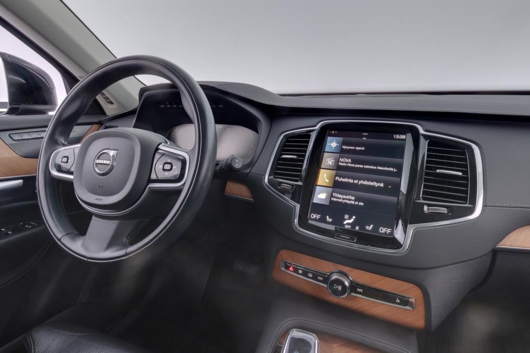 VOLVO XC90 2022