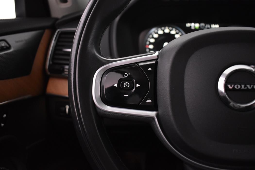 VOLVO XC90 2022