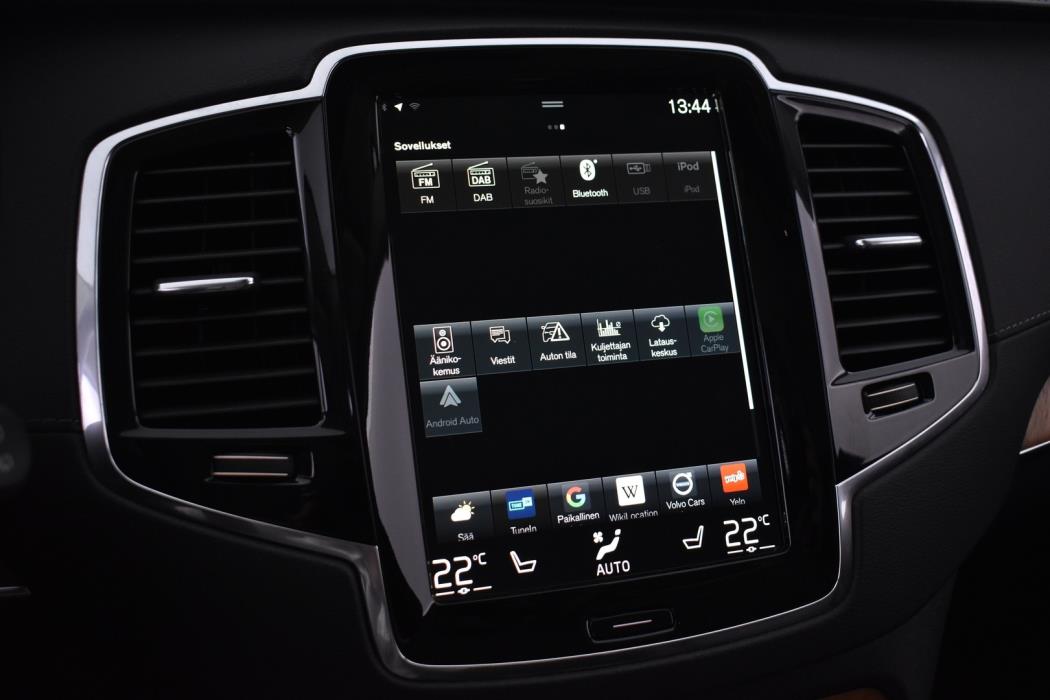 VOLVO XC90 2022