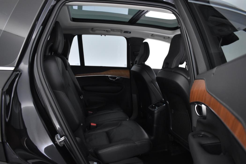 VOLVO XC90 2022