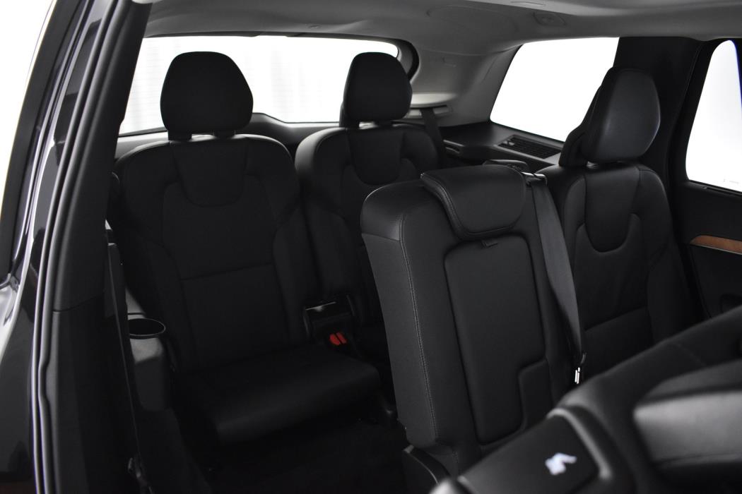 VOLVO XC90 2022