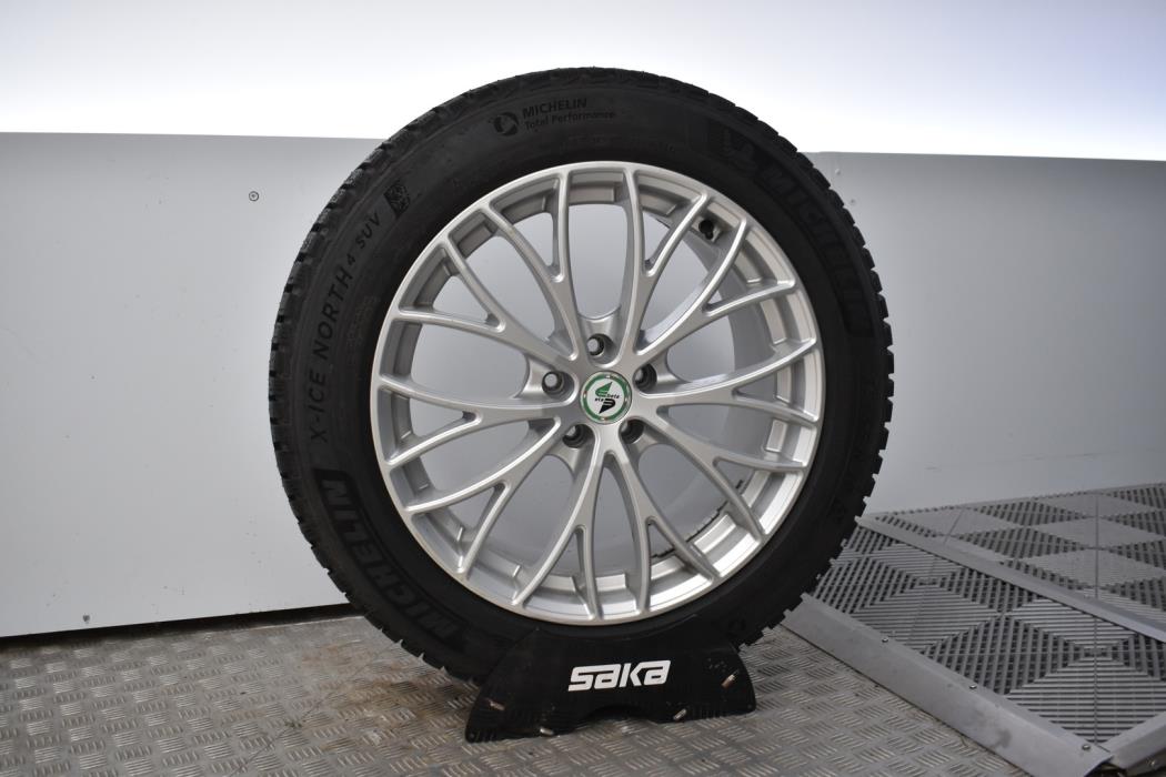 VOLVO XC90 2022