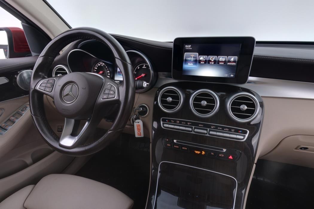 MERCEDES-BENZ GLC 2016