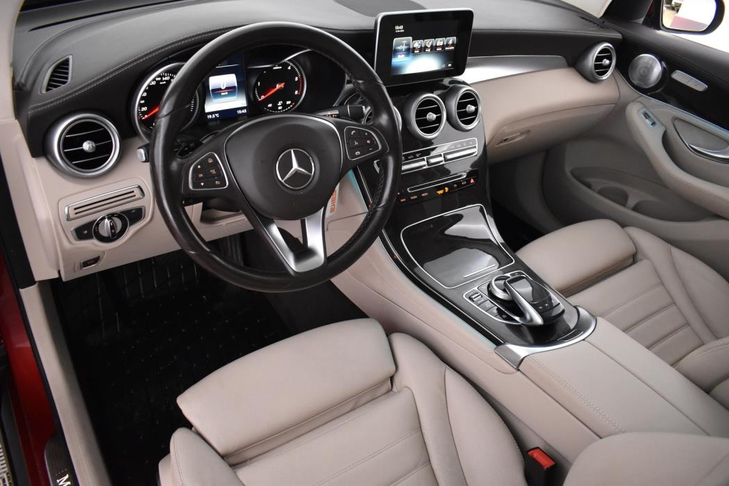 MERCEDES-BENZ GLC 2016