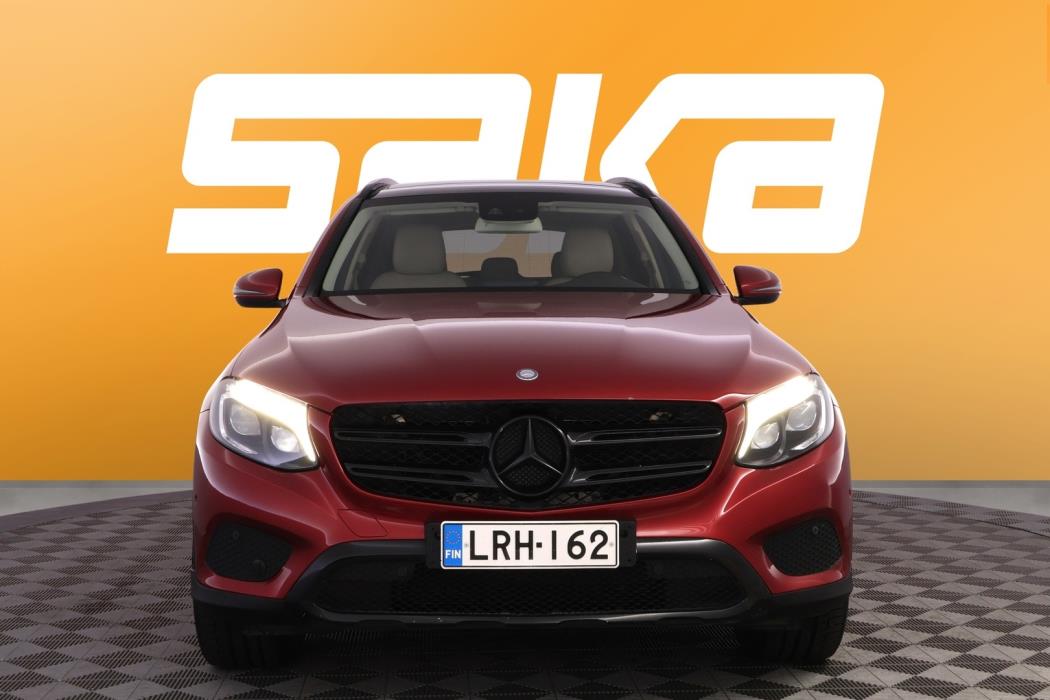 MERCEDES-BENZ GLC 2016