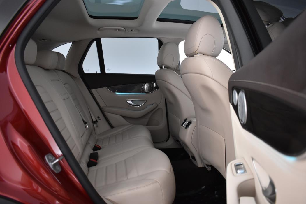 MERCEDES-BENZ GLC 2016