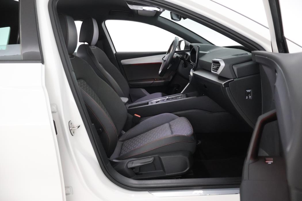 SEAT LEON SPORTSTOURER 2022