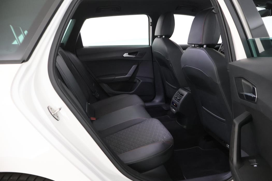 SEAT LEON SPORTSTOURER 2022