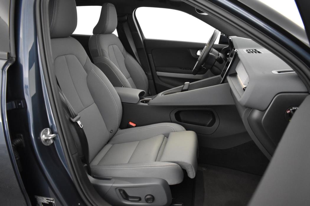 POLESTAR 2 2023