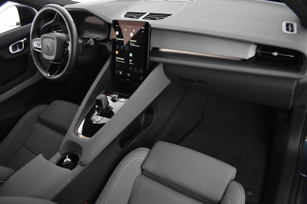 POLESTAR 2 2023
