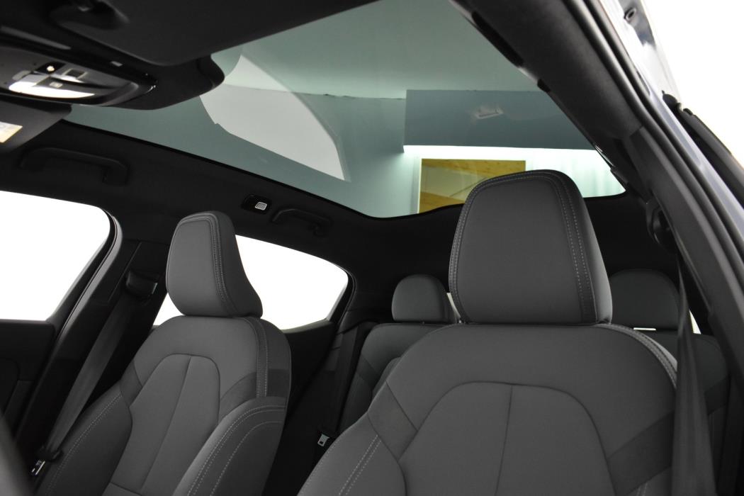 POLESTAR 2 2023
