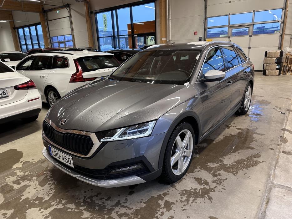 SKODA Octavia 2023