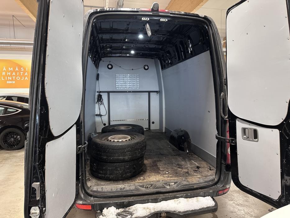 VOLKSWAGEN Crafter 2013