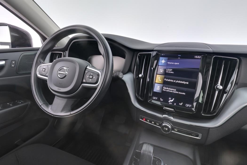 VOLVO XC60 2021