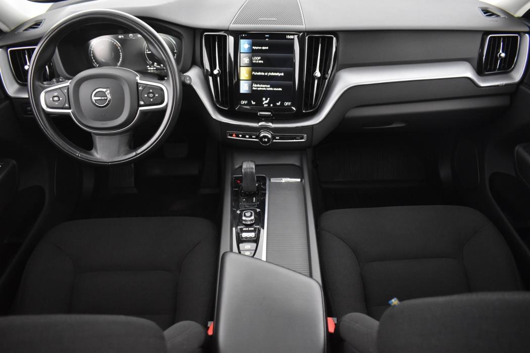VOLVO XC60 2021