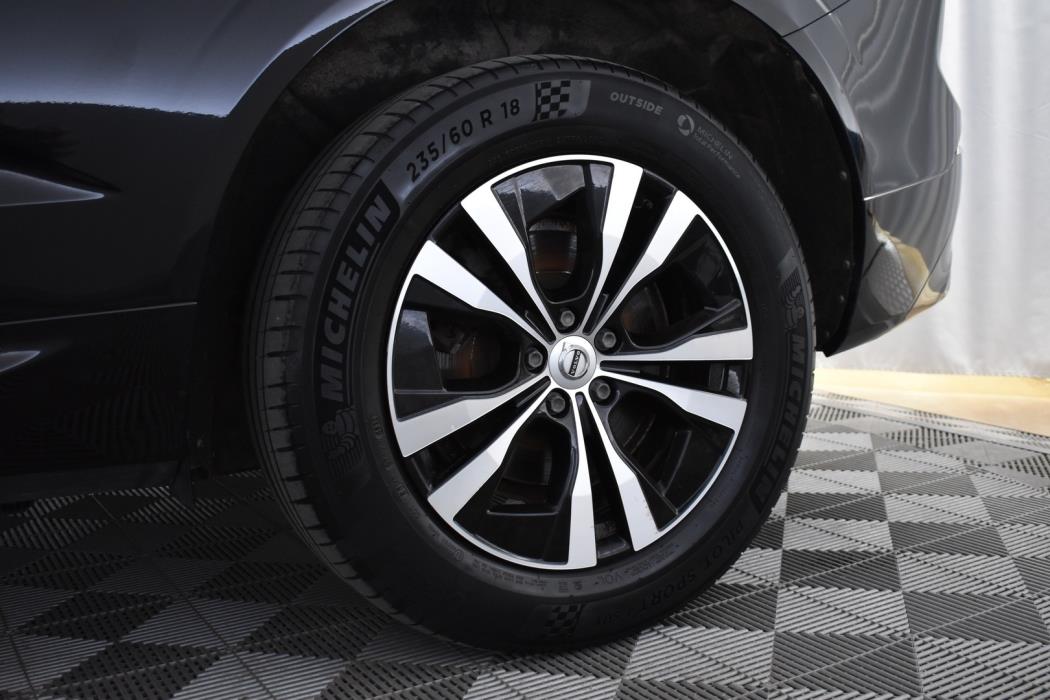 VOLVO XC60 2021
