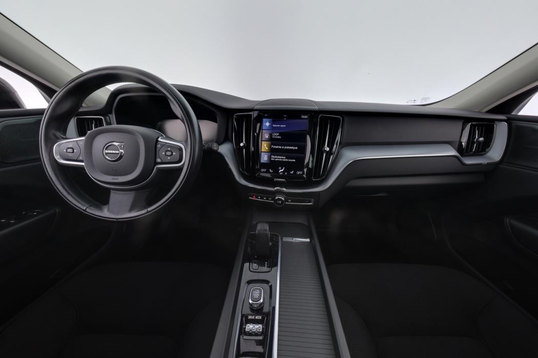 VOLVO XC60 2021