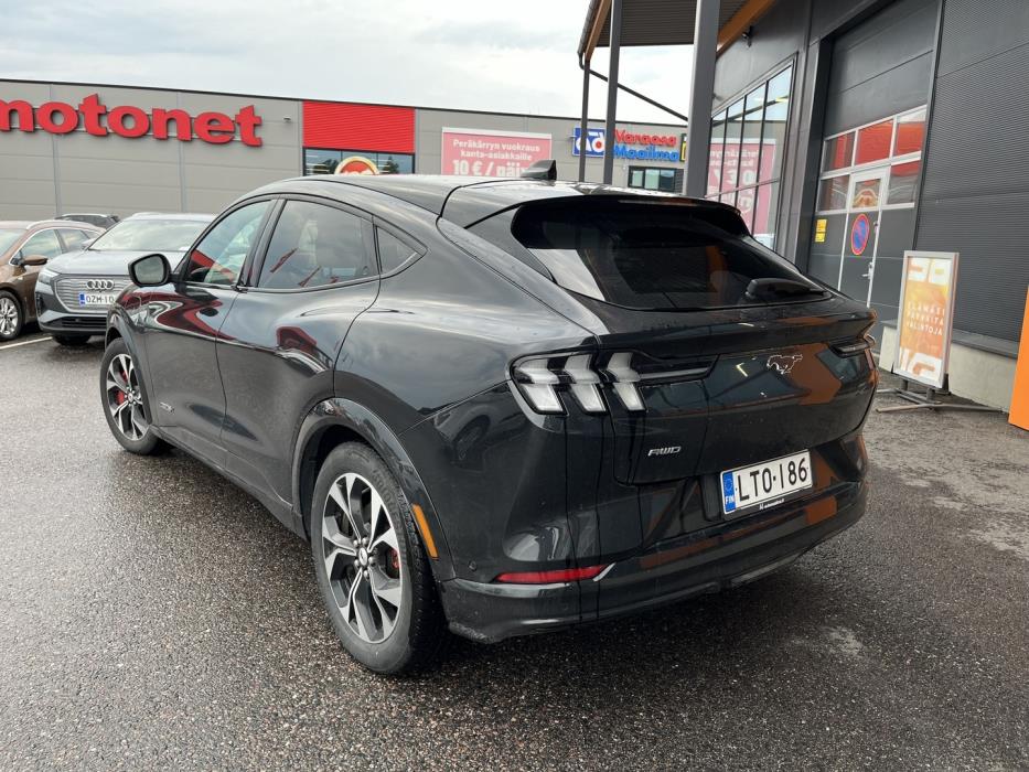 FORD Mustang Mach-E 2022