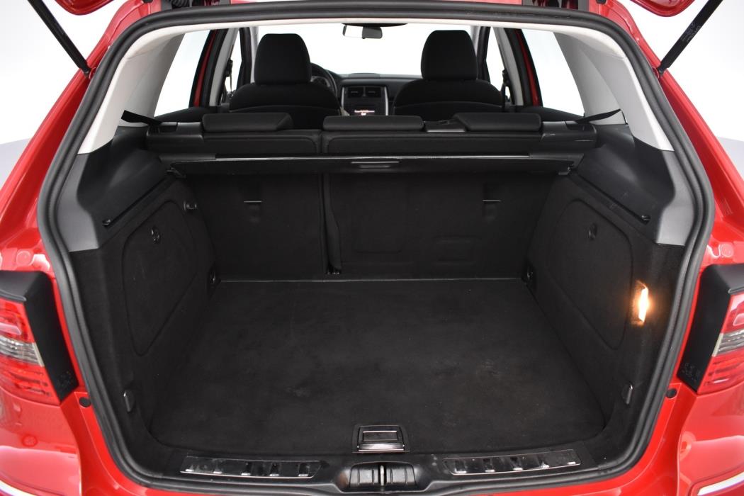 MERCEDES-BENZ B 2010