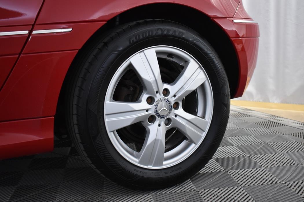 MERCEDES-BENZ B 2010