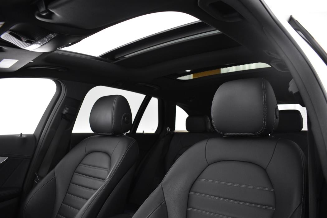 MERCEDES-BENZ C 2019